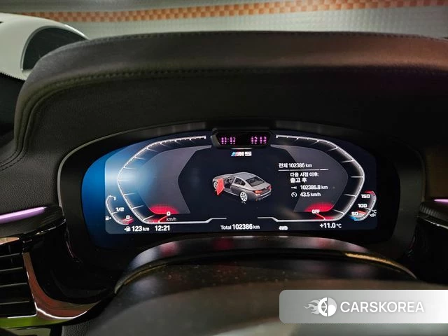 BMW M5 (F90) 2023 Белый из Кореи, фото 2