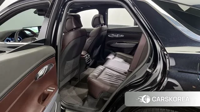 Genesis GV70 2021 Черный из Кореи, фото 2