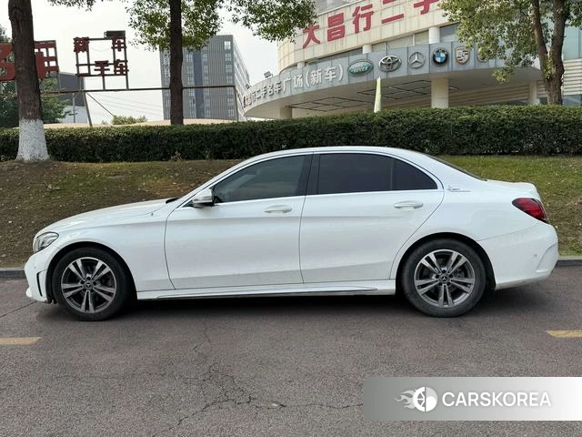 Mercedes-Benz Class C 2021 Белый из Китая, фото 2