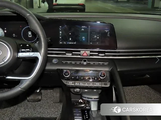 Hyundai The New Avante (CN7) 2024 Белый из Кореи, фото 2