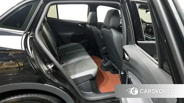 Volkswagen ID.4 2025 Черный из Кореи, фото 2