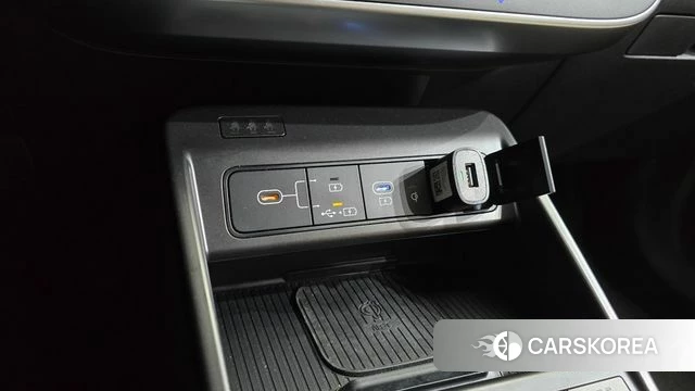 Hyundai Kona (SX2) 2024 Белый из Кореи, фото 2