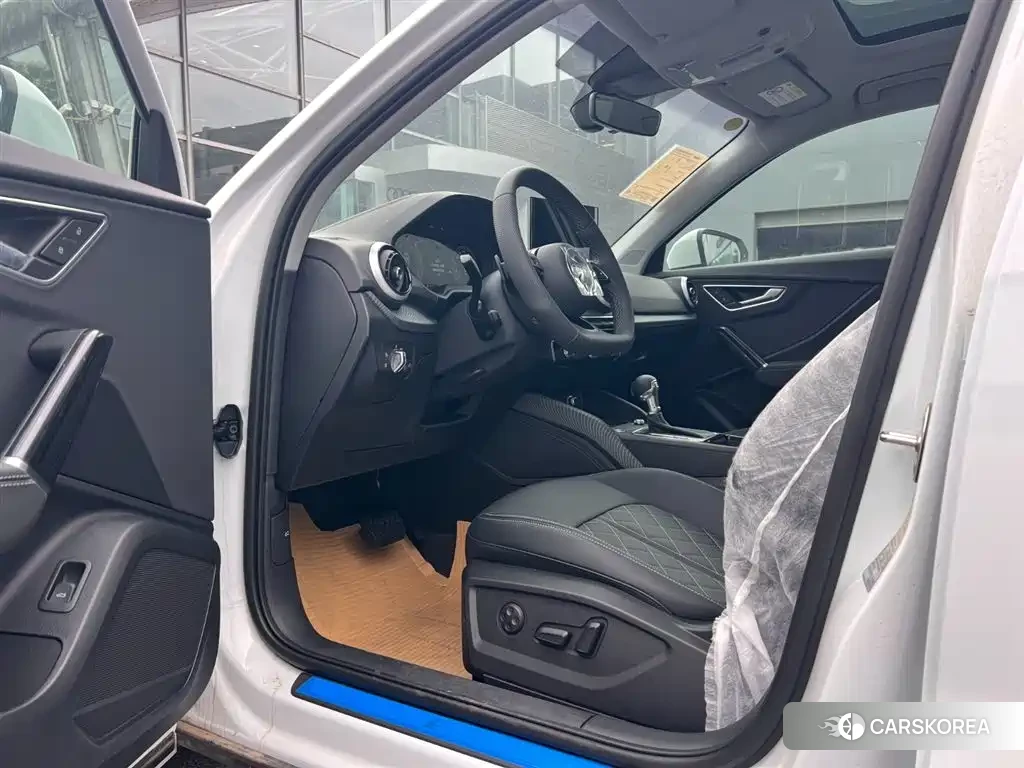 Audi Q2L 2026 Белый из Китая, фото 2