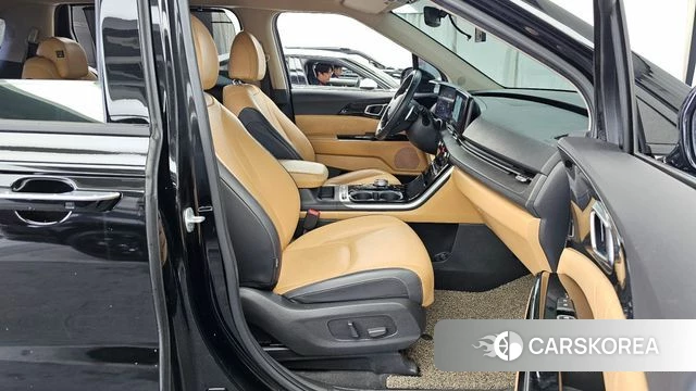 Kia Carnival 4th generation 2022 Черный из Кореи, фото 2