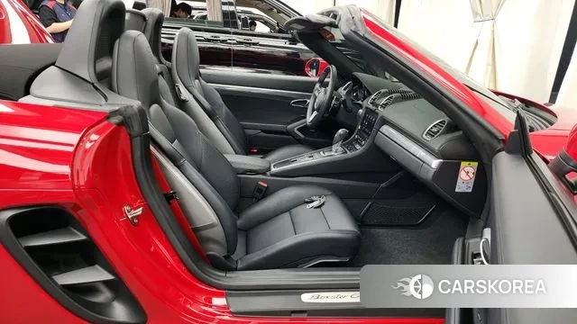 Porsche 718 Boxster 2019 Красный из Кореи, фото 2