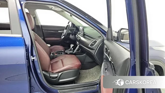 Kia Seltos 2020 Синий из Кореи, фото 2