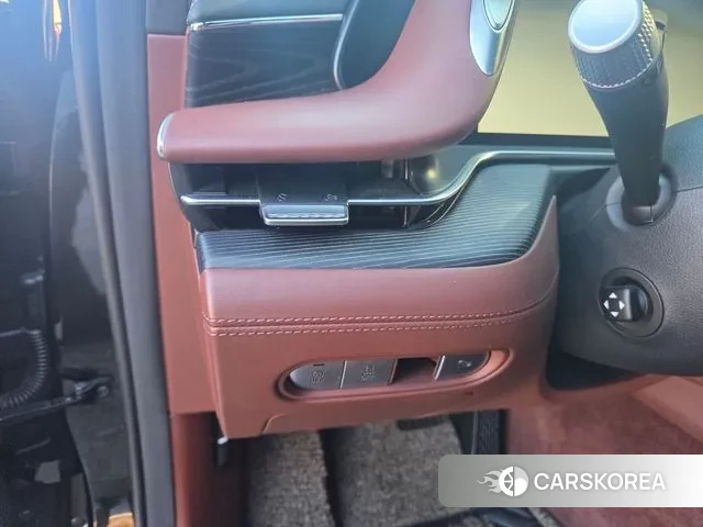 Genesis G90 (RS4) 2022 Черный из Кореи, фото 2