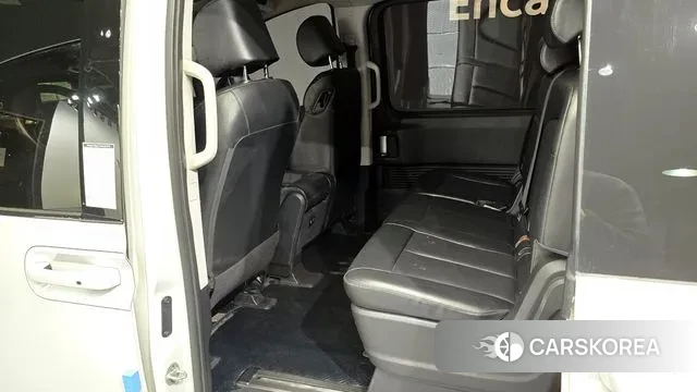 Hyundai Staria 2021 Белый из Кореи, фото 2