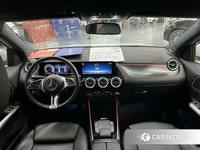 Mercedes-Benz GLA 2024 Белый из Китая, фото 2