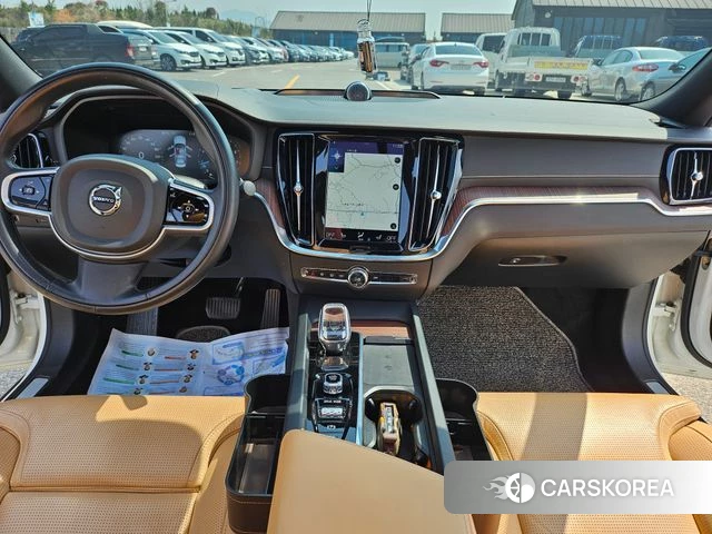 Volvo S60 3rd generation 2020 Белый из Кореи, фото 2