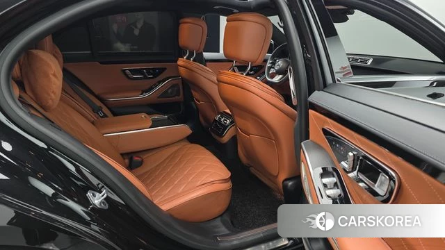 Mercedes-Benz S-Class W223 2023 Черный из Кореи, фото 2