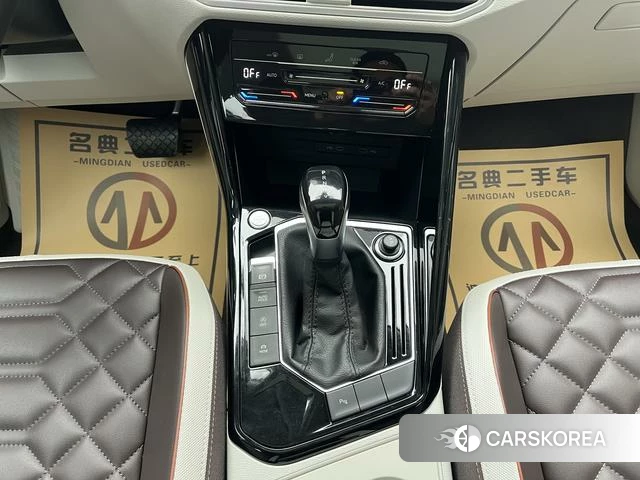 Volkswagen Tanyue 2022 Белый из Китая, фото 2