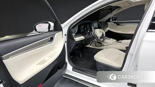 Hyundai The New Grandeur IG Hybrid 2022 Белый из Кореи, фото 2