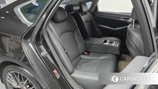 Genesis G80 2019 Черный из Кореи, фото 2