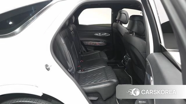 Genesis GV70 2021 Белый из Кореи, фото 2