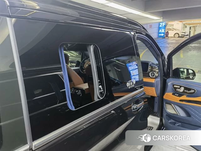 Mercedes-Benz Vito 2023 Черный из Китая, фото 2