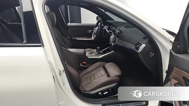 BMW 3 Series (G20) 2020 Белый из Кореи, фото 2