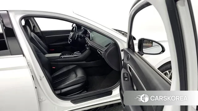 Hyundai Sonata (DN8) 2022 Белый из Кореи, фото 2