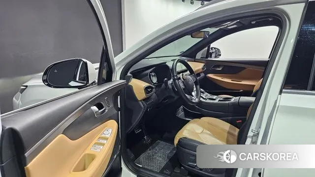 Hyundai The New Santa Fe 2023 Белый из Кореи, фото 2