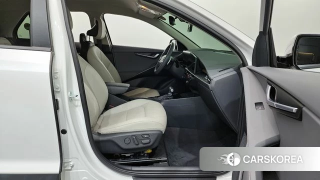 Kia Di Ol Nu Niro 2022 Белый из Кореи, фото 2