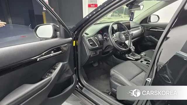 Kia Seltos 2021 Черный из Кореи, фото 2