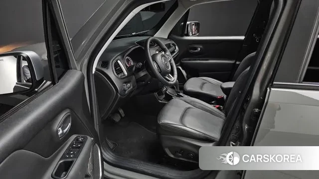 Jeep Renegade 2022 Серый из Кореи, фото 2