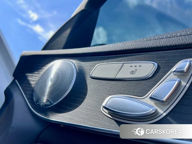Mercedes-Benz Class C 2021 Белый из Китая, фото 2