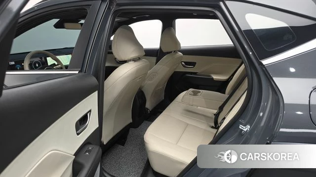 Hyundai Kona (SX2) 2025 Серый из Кореи, фото 2
