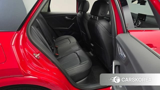 Audi Q2 2023 Красный из Кореи, фото 2