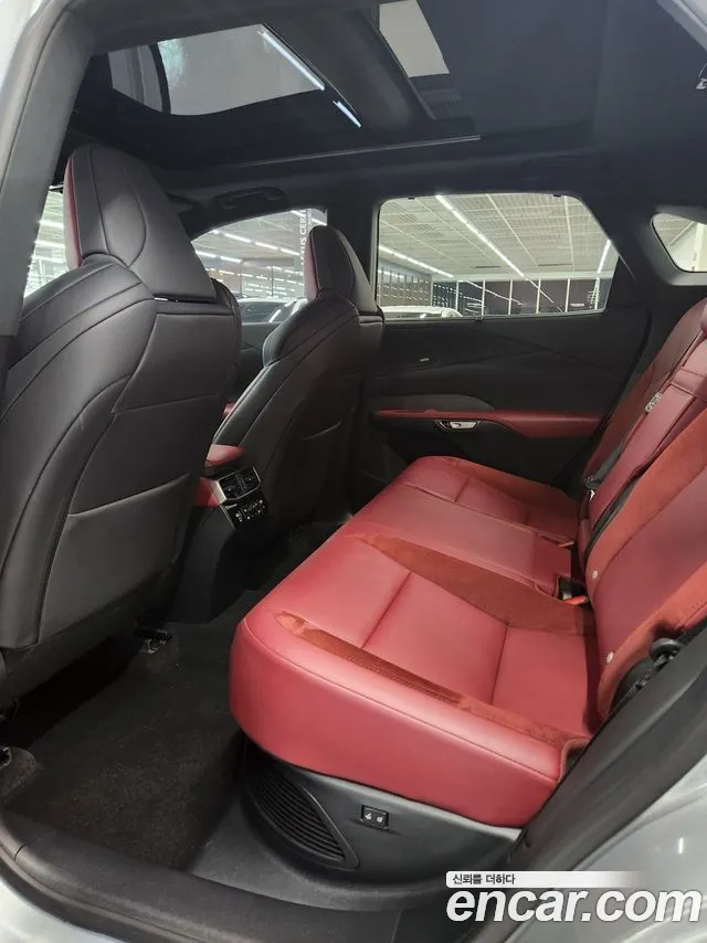 Lexus RX500h 5th generation id 2683737 из Кореи 2