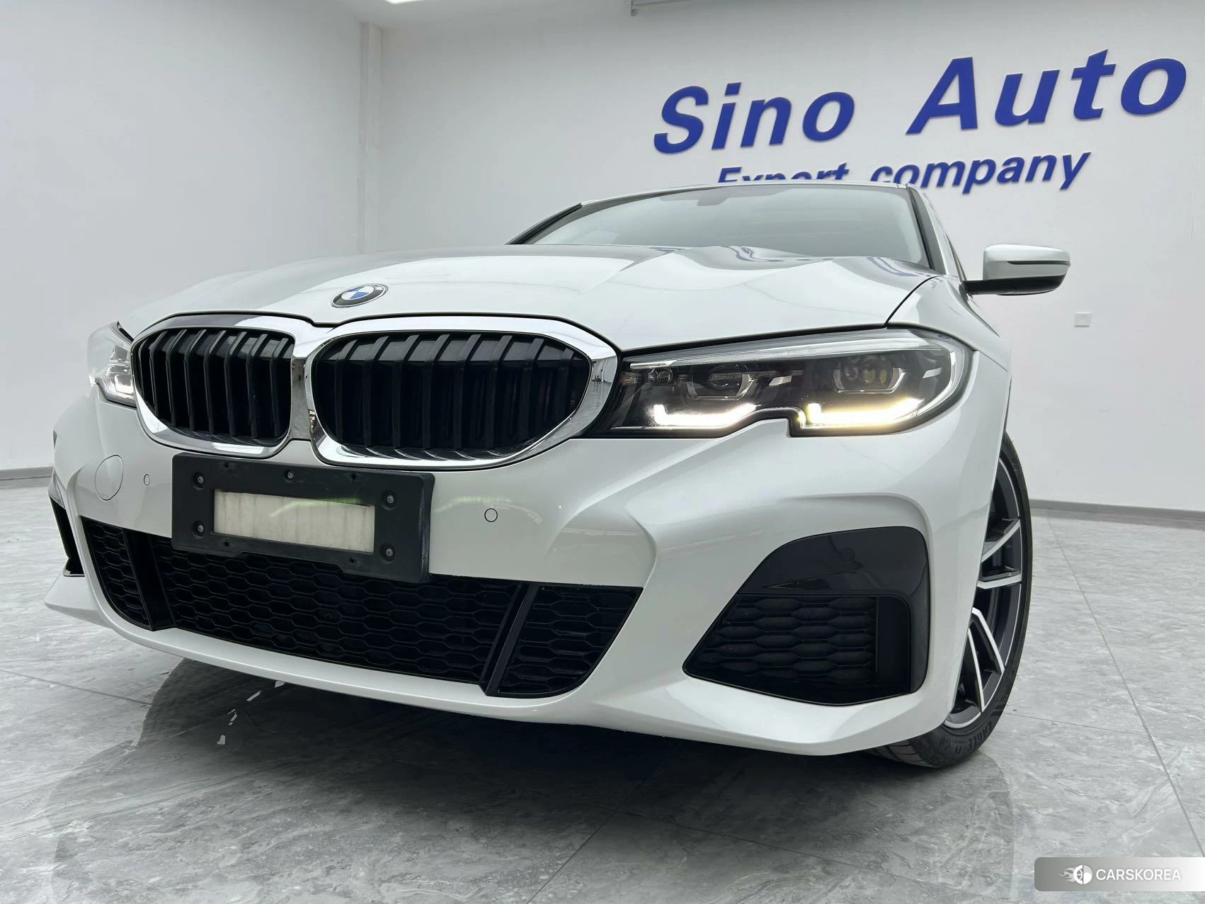 BMW 3 series 2021 Белый из Китая, фото 2