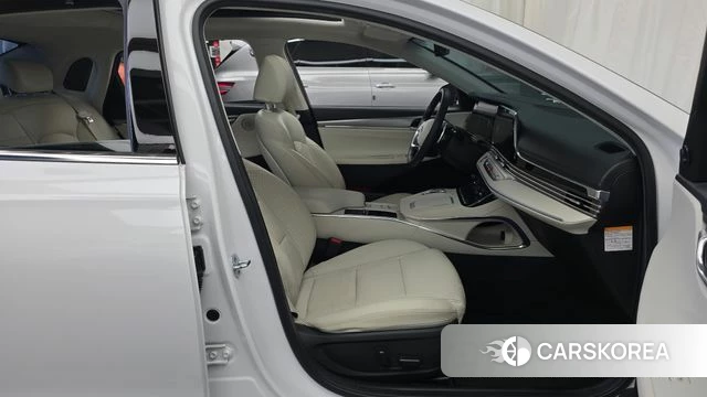 Hyundai The New Grandeur IG Hybrid 2022 Белый из Кореи, фото 2