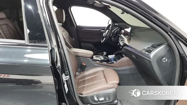 BMW X4 (G02) 2022 Черный из Кореи, фото 2