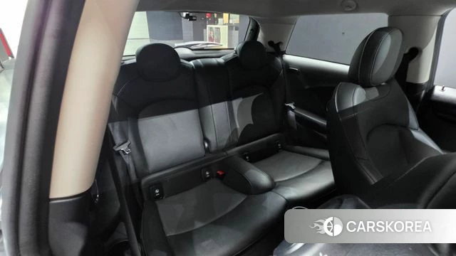 Mini Cooper S 2019 Черный из Кореи, фото 2