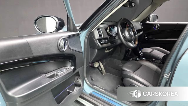 Mini Cooper Countryman 2021 Цвет галактики из Кореи, фото 2