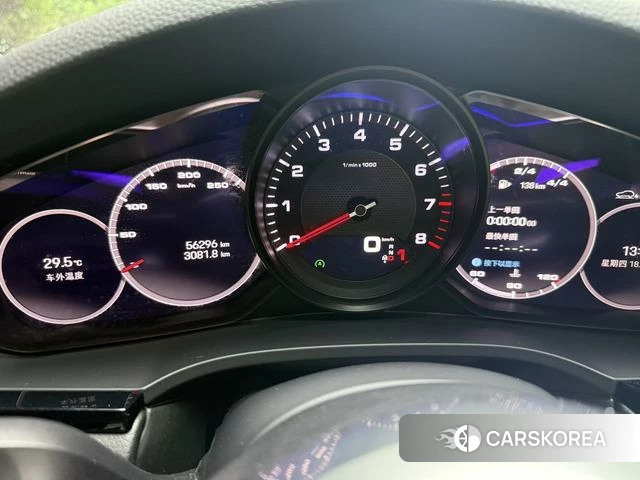 Porsche Cayenne Coupé 2023 Красный из Китая, фото 2