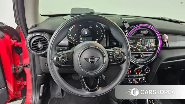 Mini Cooper 2021 Красный из Кореи, фото 2