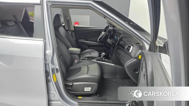 Ssangyong The New Tivoli 2024 Серебряный из Кореи, фото 2