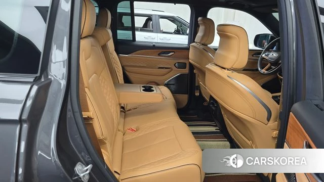 Jeep Grand Cherokee (WL) 2023 Серый из Кореи, фото 2
