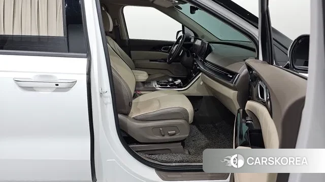 Kia Carnival 4th generation 2021 Белый из Кореи, фото 2
