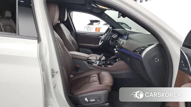 BMW X4 (G02) 2021 Белый из Кореи, фото 2