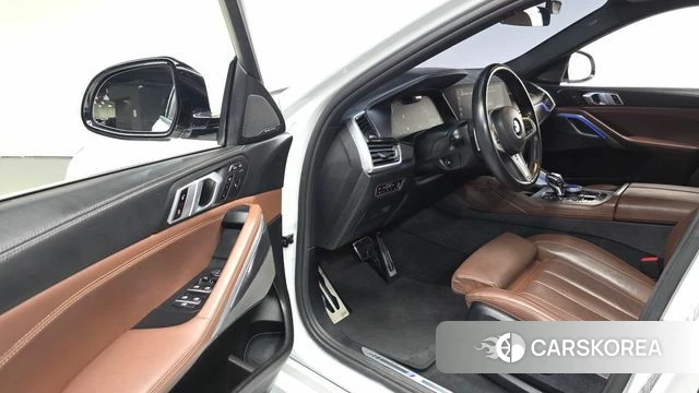 BMW X6 (G06) 2020 Белый из Кореи, фото 2
