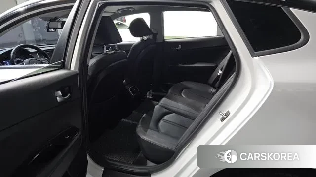 Kia The New K5 2nd generation 2019 Белый из Кореи, фото 2