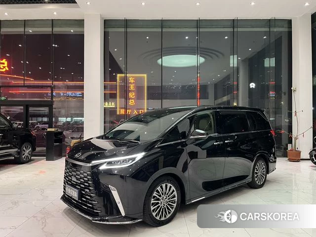 Lexus LM 2024 Черный из Китая, фото 2
