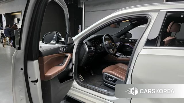 BMW X6 (G06) 2020 Белый из Кореи, фото 2