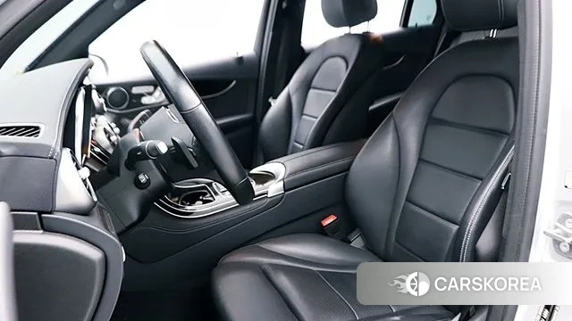 Mercedes-Benz GLC-Class X253 2020 Серебряный из Кореи, фото 2