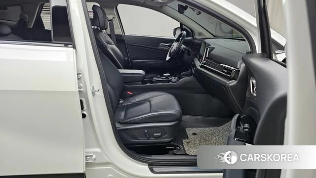 Kia Sportage 5th Generation 2022 Белый из Кореи, фото 2