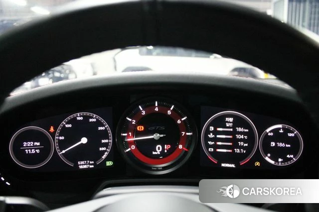 Porsche 911(992) 2023 Красный из Кореи, фото 2