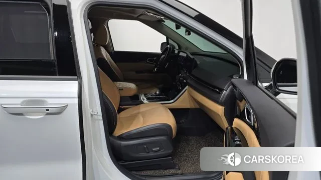 Kia Carnival 4th generation 2022 Белый из Кореи, фото 2