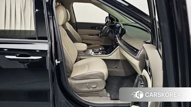 Kia Carnival 4th generation 2021 Черный из Кореи, фото 2